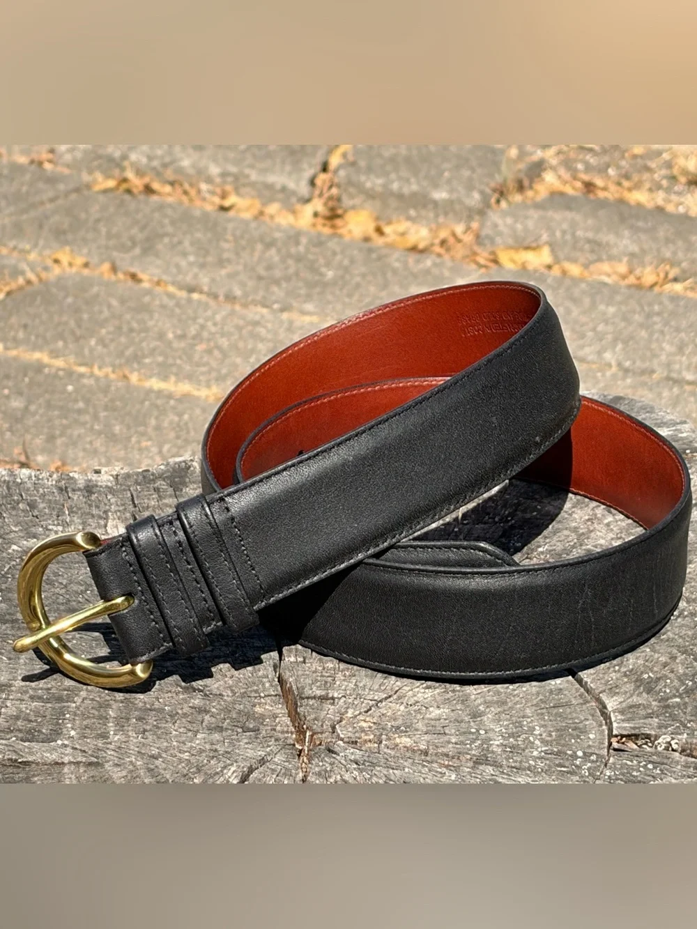 Coach VTG Women’s Leather Belt 8500- Black Exterior with Brown Interior